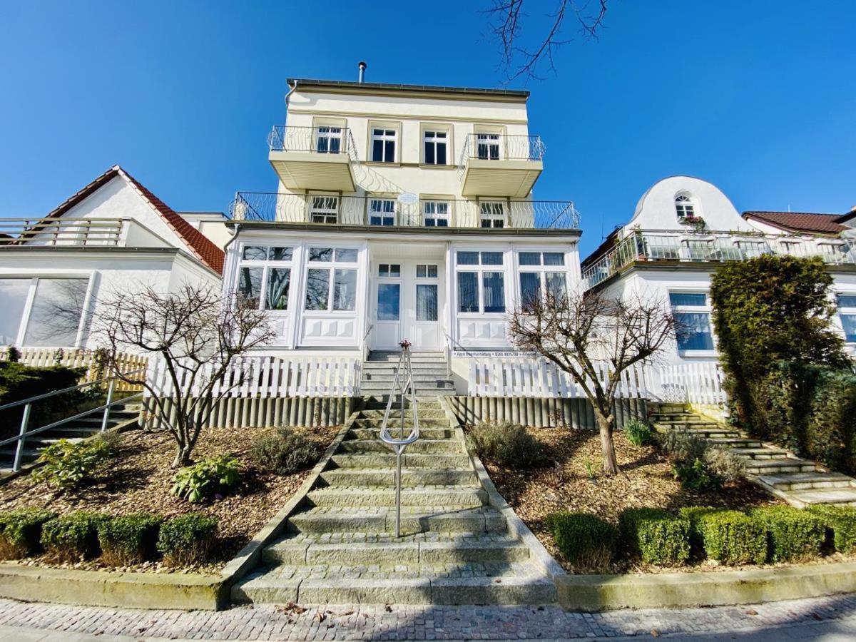 Stromschnelle, direkt am Alten Strom Rostock Exterior foto